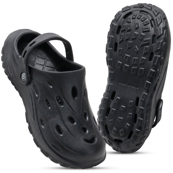 MidnightGrip Black Comfort Clogs